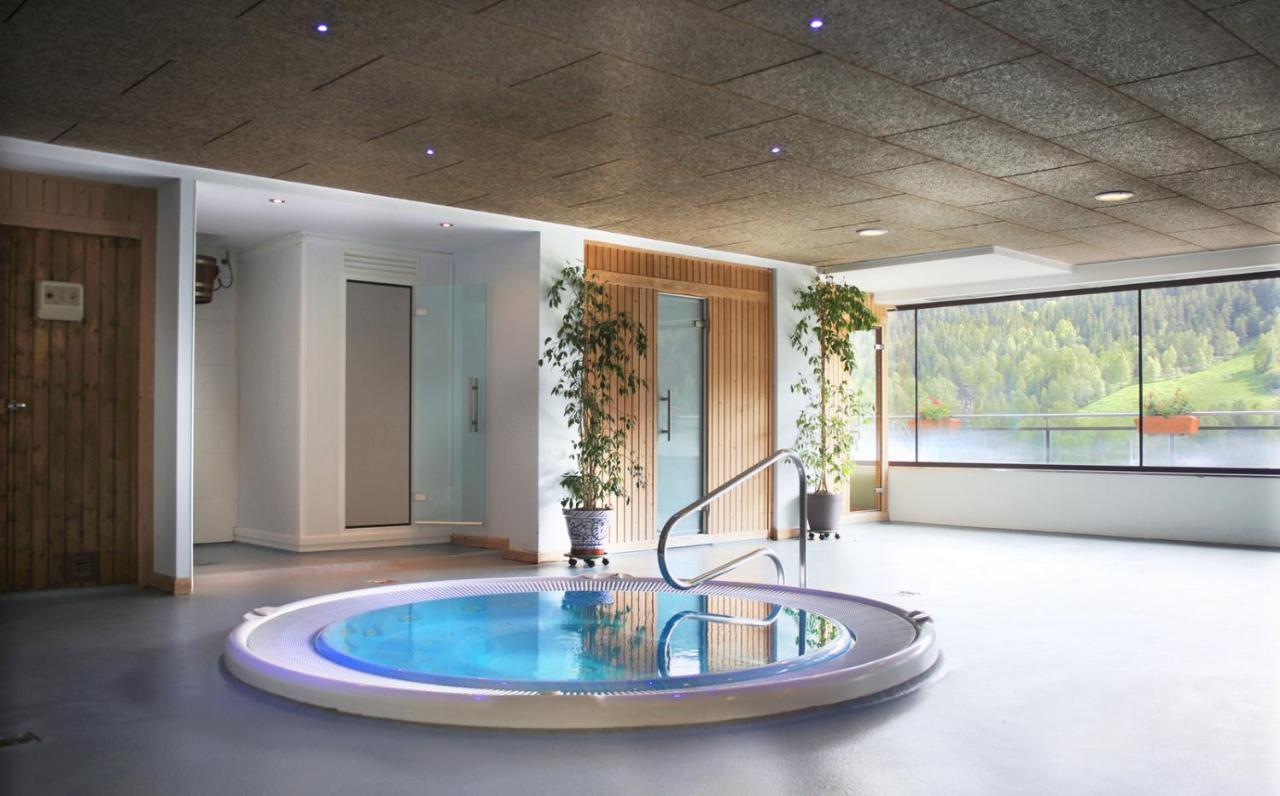 Apartaments Els Llacs Bordes d'Envalira Luaran gambar